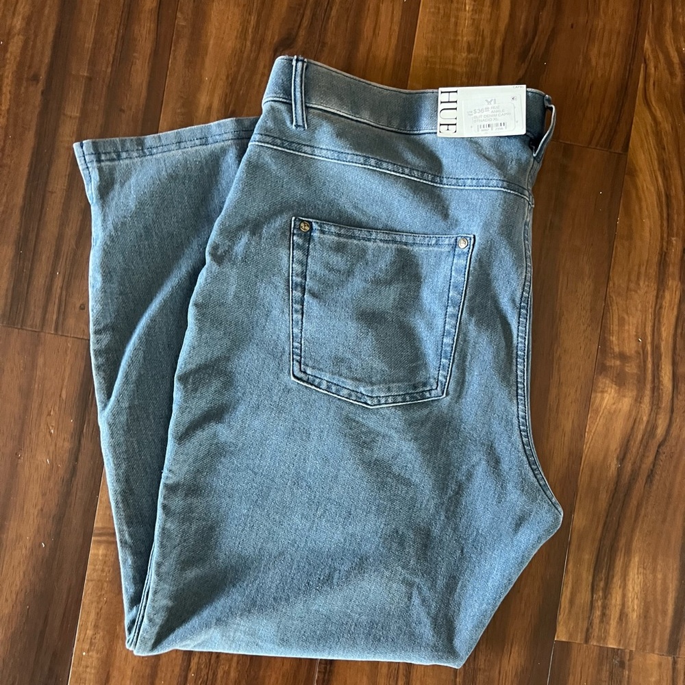 Hue slit denim Capri size XL